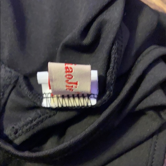 MiXiaoJie Black Cut-Out Bodysuit - Picture 9 of 9